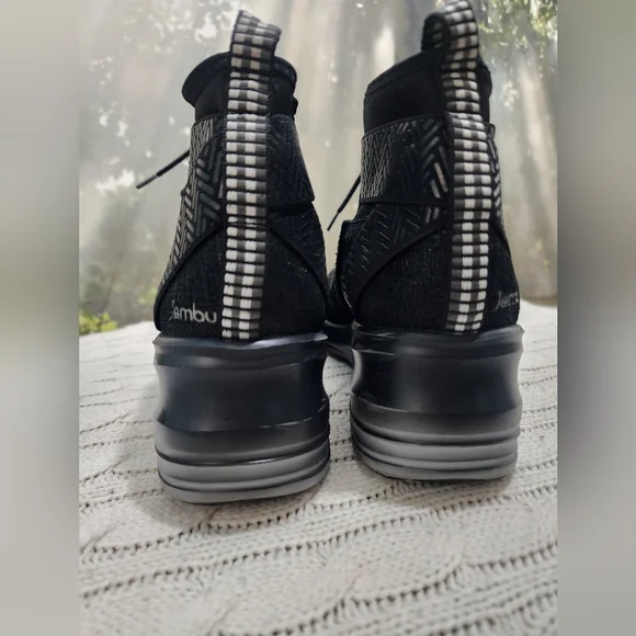 Jambu Black Mesh Athletic Shoes.New Condition - Picture 3 of 9